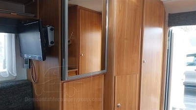 6ff2692c-3d12-4155-9cdb-15d4c9d7eba2.jpg